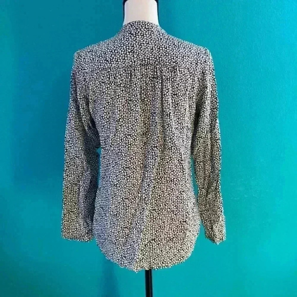 Weatherproof vintage floral long sleeve shirt in size medium - Picture 3 of 4